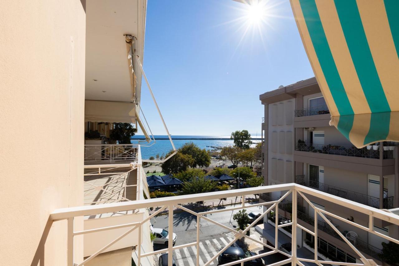 Seaside Penthouse In Kalamata Luaran gambar