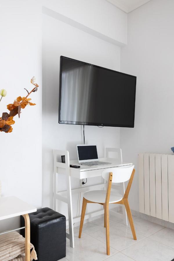 Seaside Penthouse In Kalamata Luaran gambar