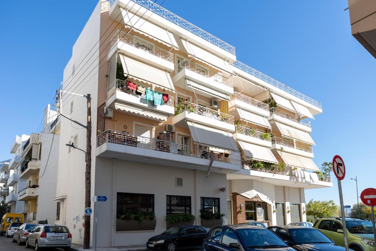 Seaside Penthouse In Kalamata Luaran gambar