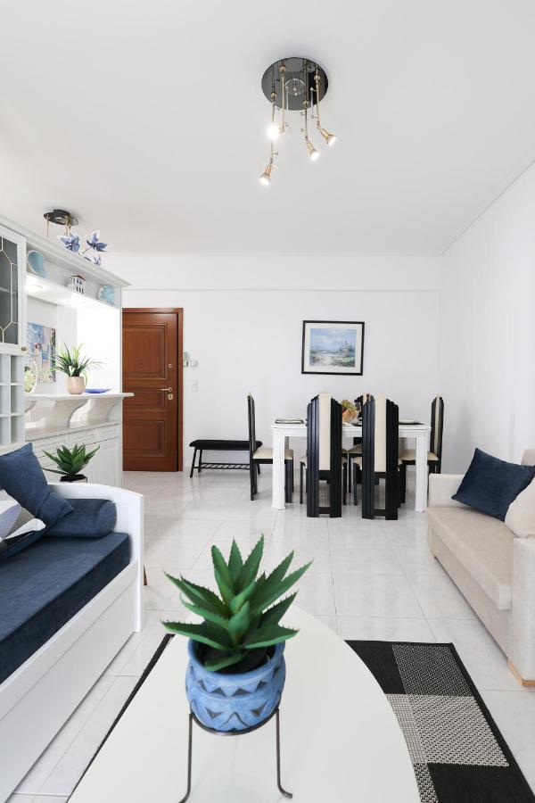 Seaside Penthouse In Kalamata Luaran gambar