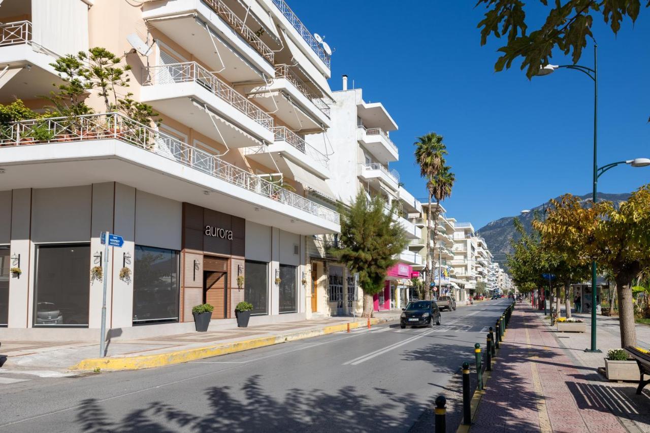 Seaside Penthouse In Kalamata Luaran gambar